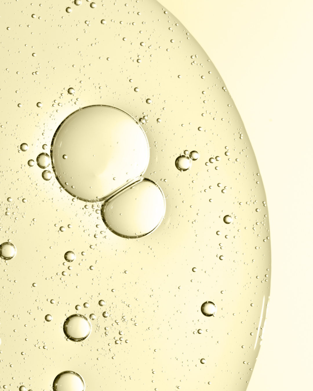 Neurocosmetics vs. Traditional Anti-Aging: What Actually Works for Reactive Skin?